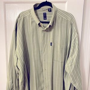 Nice casual afternoon shirt.